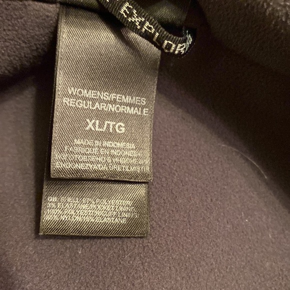 The North Face women’s  floral soft shell jacket  XL - Picture 15 of 16